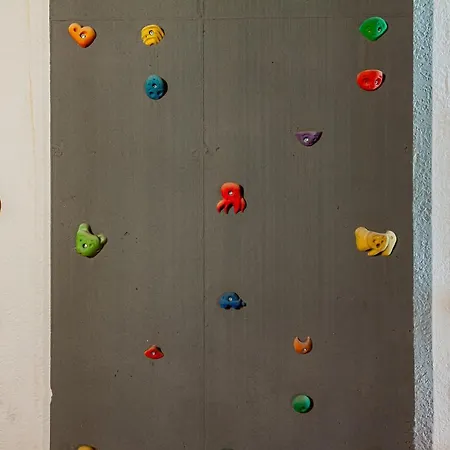 Sunset Waves Blue Sky アパート